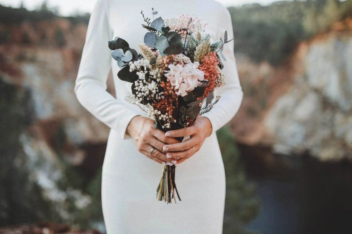 ramos de novias de colores