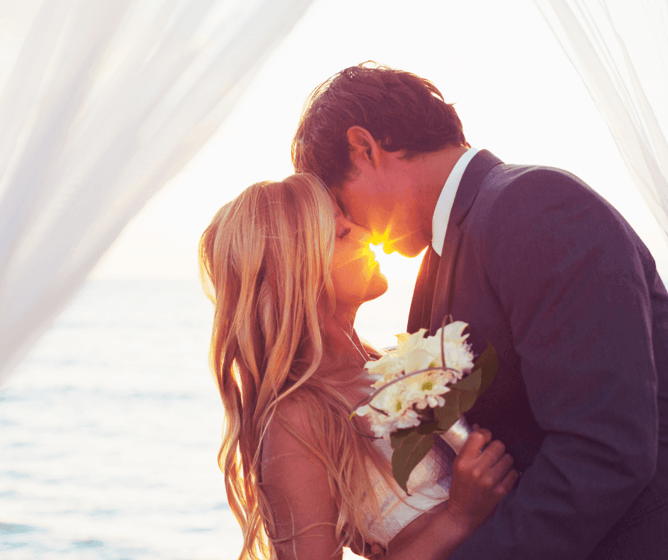 BODA ESCONDIDA