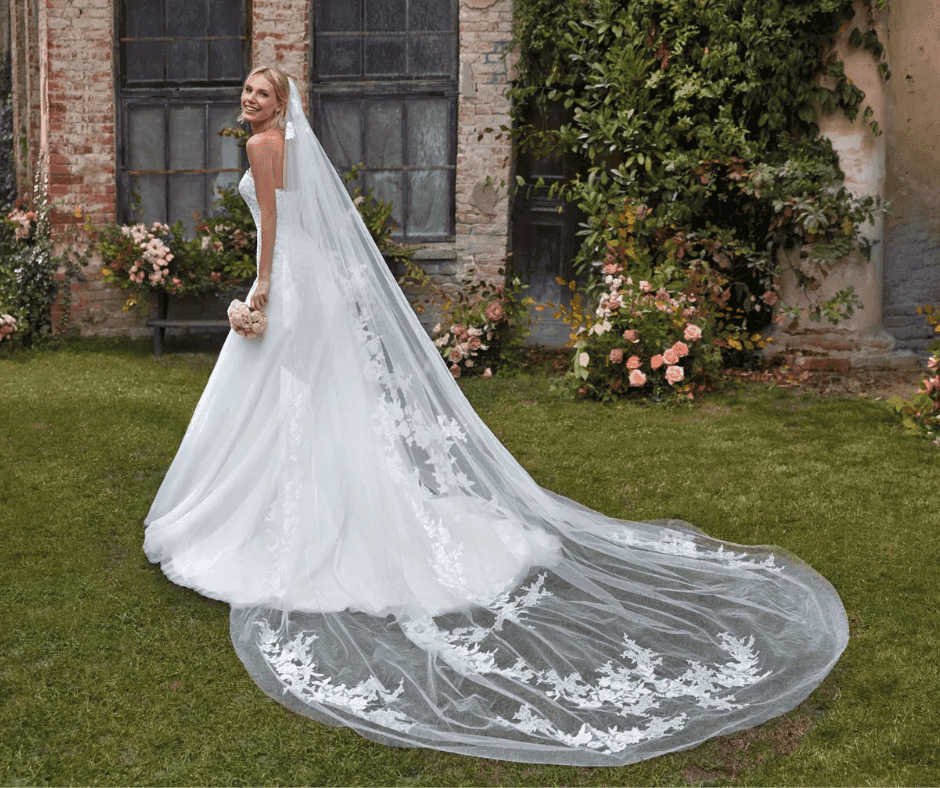 cola de vestido de novia