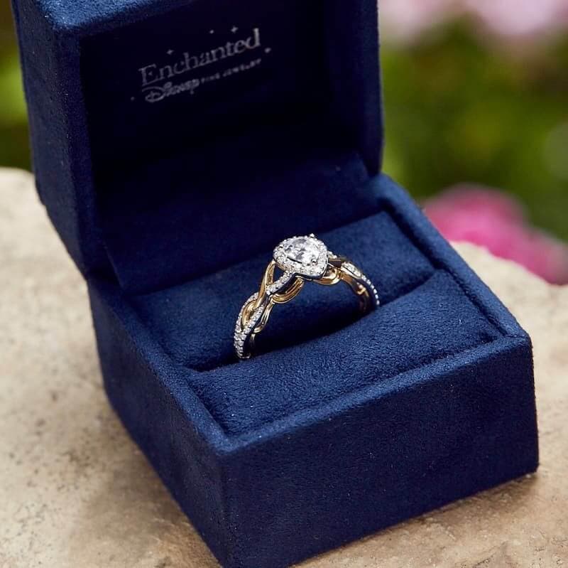 anillos de compromiso de disney