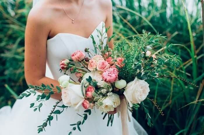 Flores de primavera perfectas para bodas